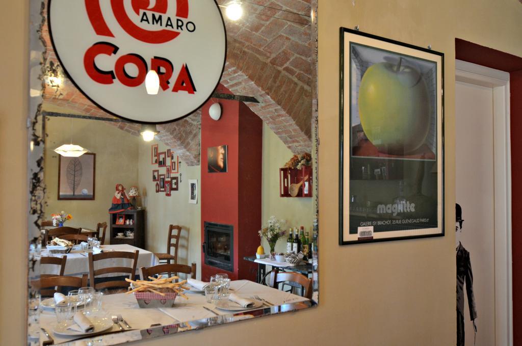 Гостевой дом Cascina Il Convivio Диано-д'Альба Экстерьер фото