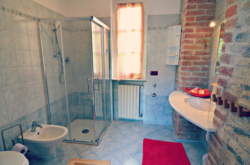 Гостевой дом Cascina Il Convivio Диано-д'Альба Номер фото