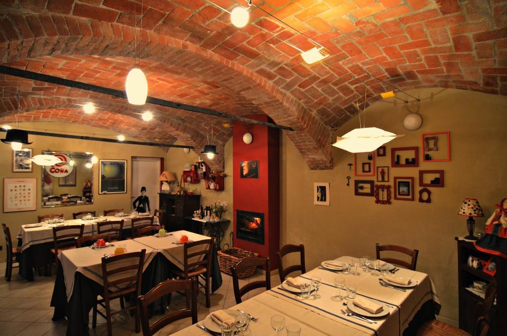 Гостевой дом Cascina Il Convivio Диано-д'Альба Экстерьер фото